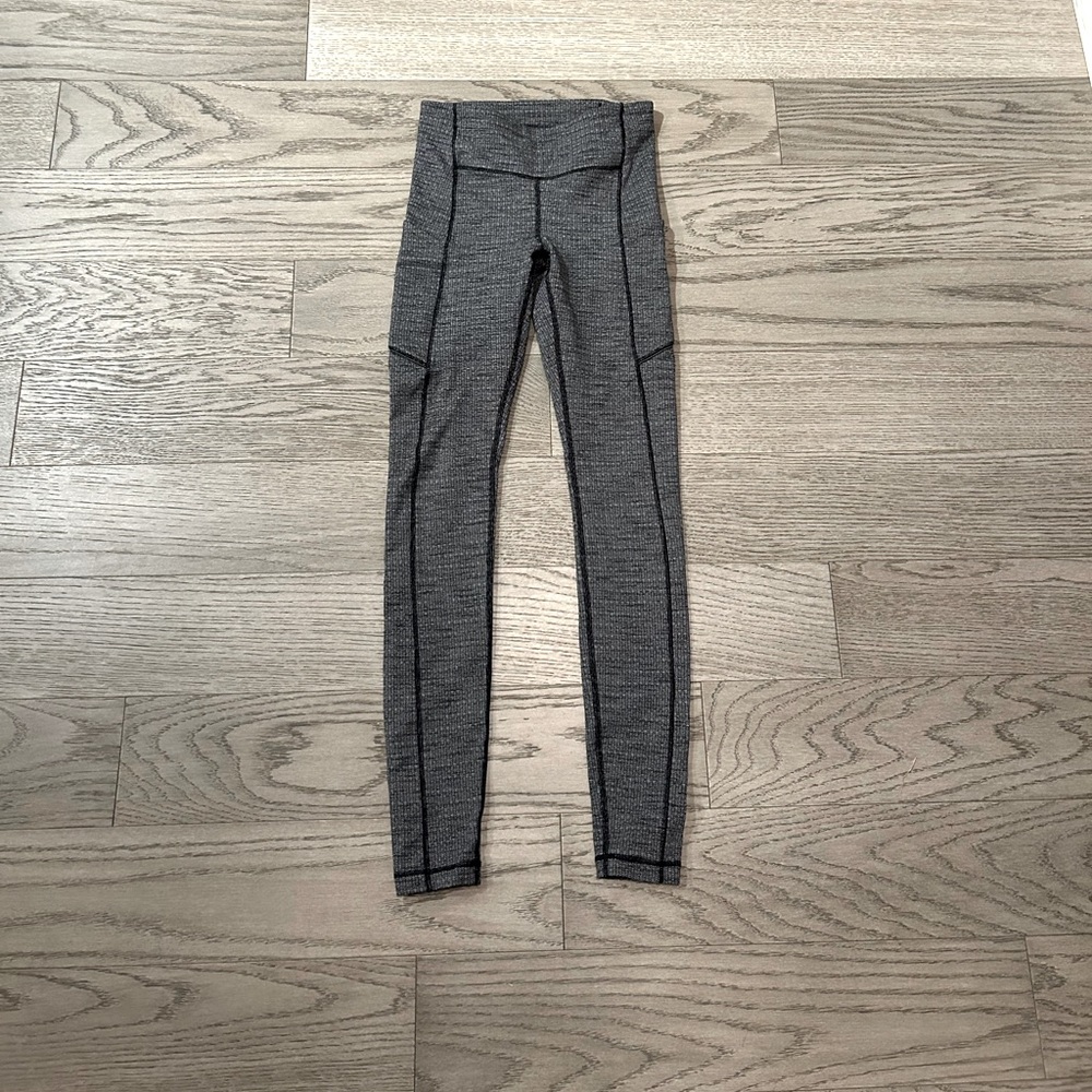 Lululemon tights